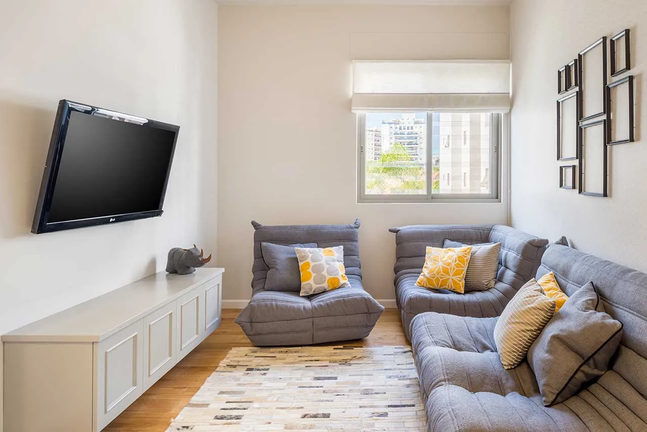 יבוא של רהיטים מסין 