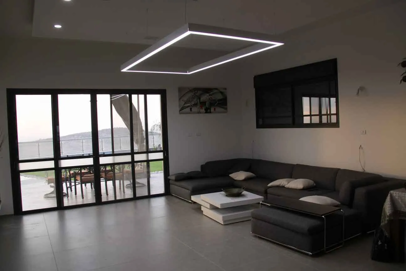 יבוא קרמיקה מסין